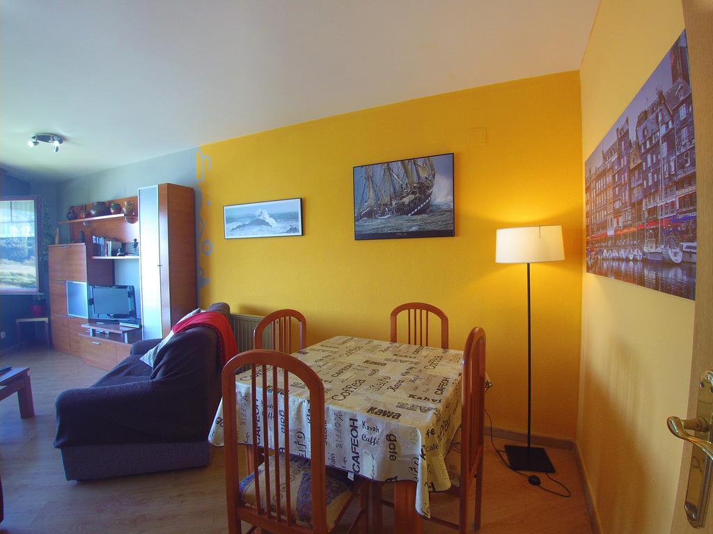 Apartamento Limpias Laredo Lägenhet Rum bild